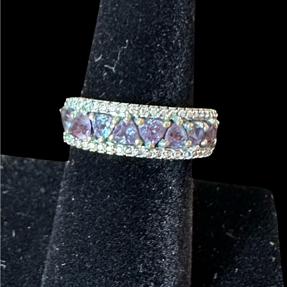 Elegant Purple and Silver Women's Ring